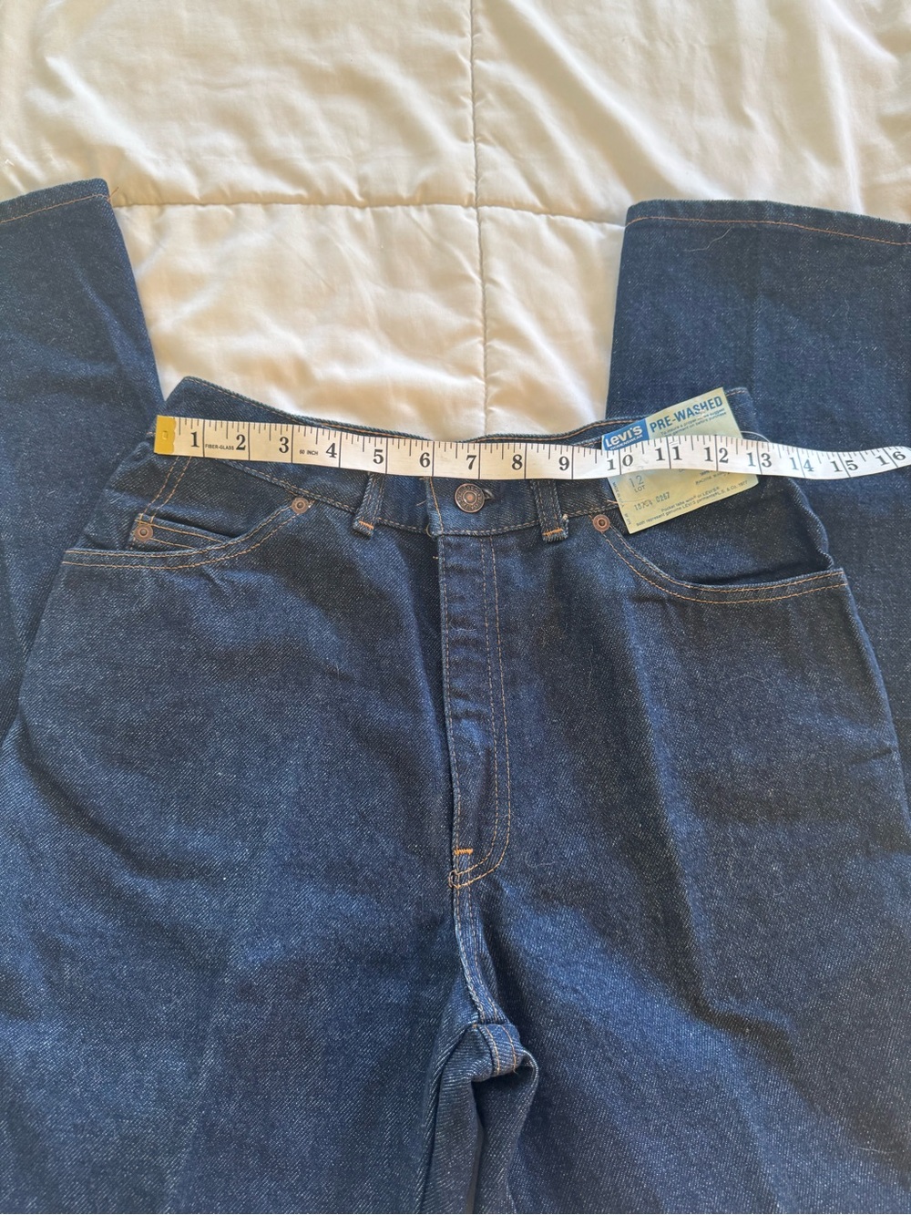 NWT Vintage 1977 Levi's Pre-Washed Dark Denim Straight Leg Jeans Womens 12 - Picture 6 of 8